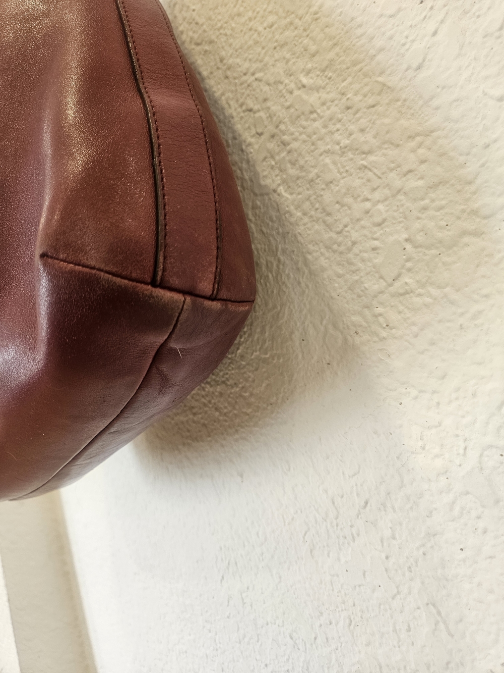 Coach Legacy Courtenay Hobo - Picture 6 of 16